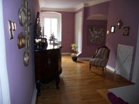 alte apotheke weitra 022  voraum im ersten stock, hier alle boeden in vollholz (eiche)